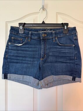 Universal Thread Dark Blue Rolled Hem Denim Jean Shorts